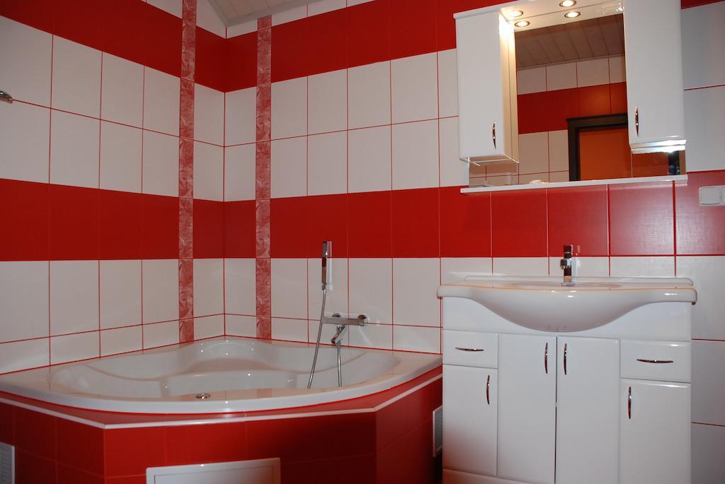 Vinarstvi U Kaplicky Hotell Zaječí Exteriör bild